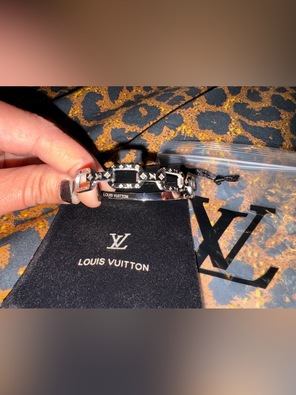 Louis Vuitton Silver Logo Cuff Bracelet - Picture 5 of 8